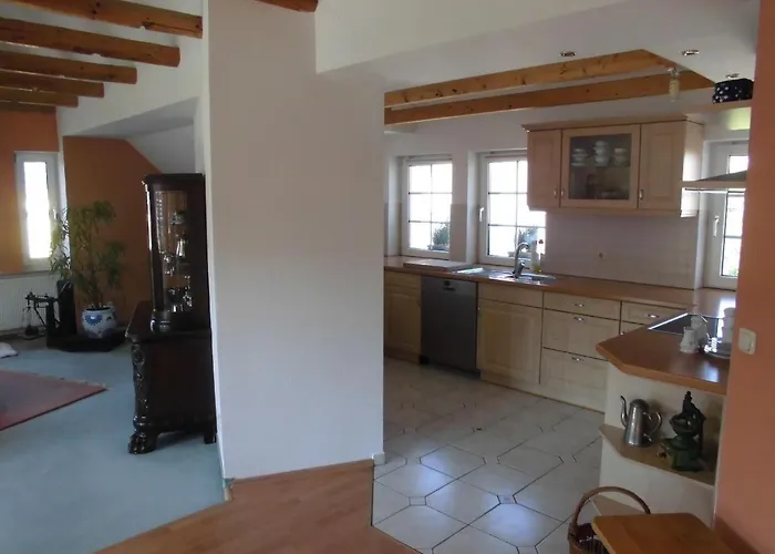 Gemuetliche-herberge-unterm-dach Маркранштедт