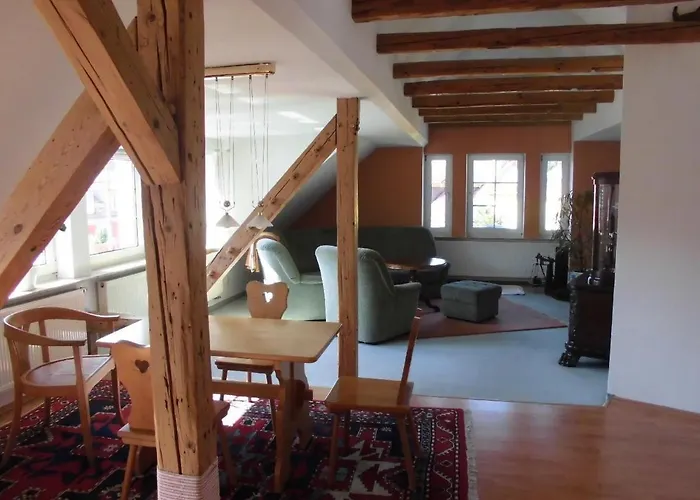 Gemuetliche-herberge-unterm-dach