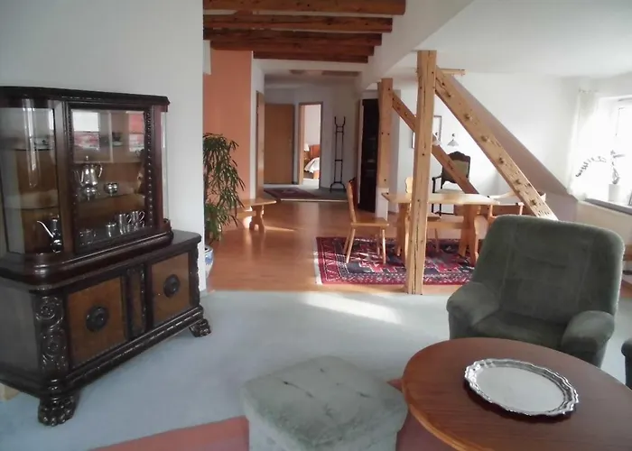 Gemuetliche-herberge-unterm-dach Апартаменты *