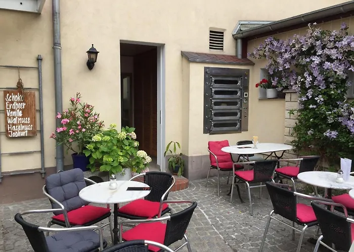 Gemuetliche-herberge-unterm-dach *